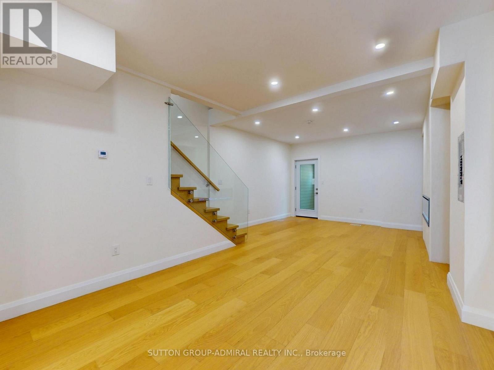 109 FERMANAGH AVENUE - Image 9