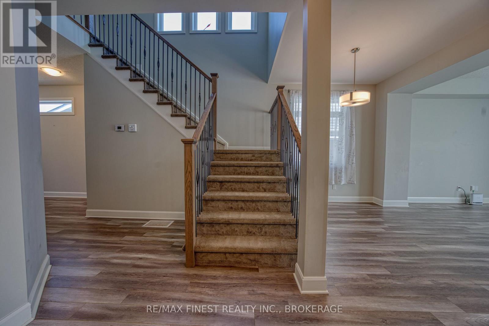 1372 ANDERSEN DRIVE - 16