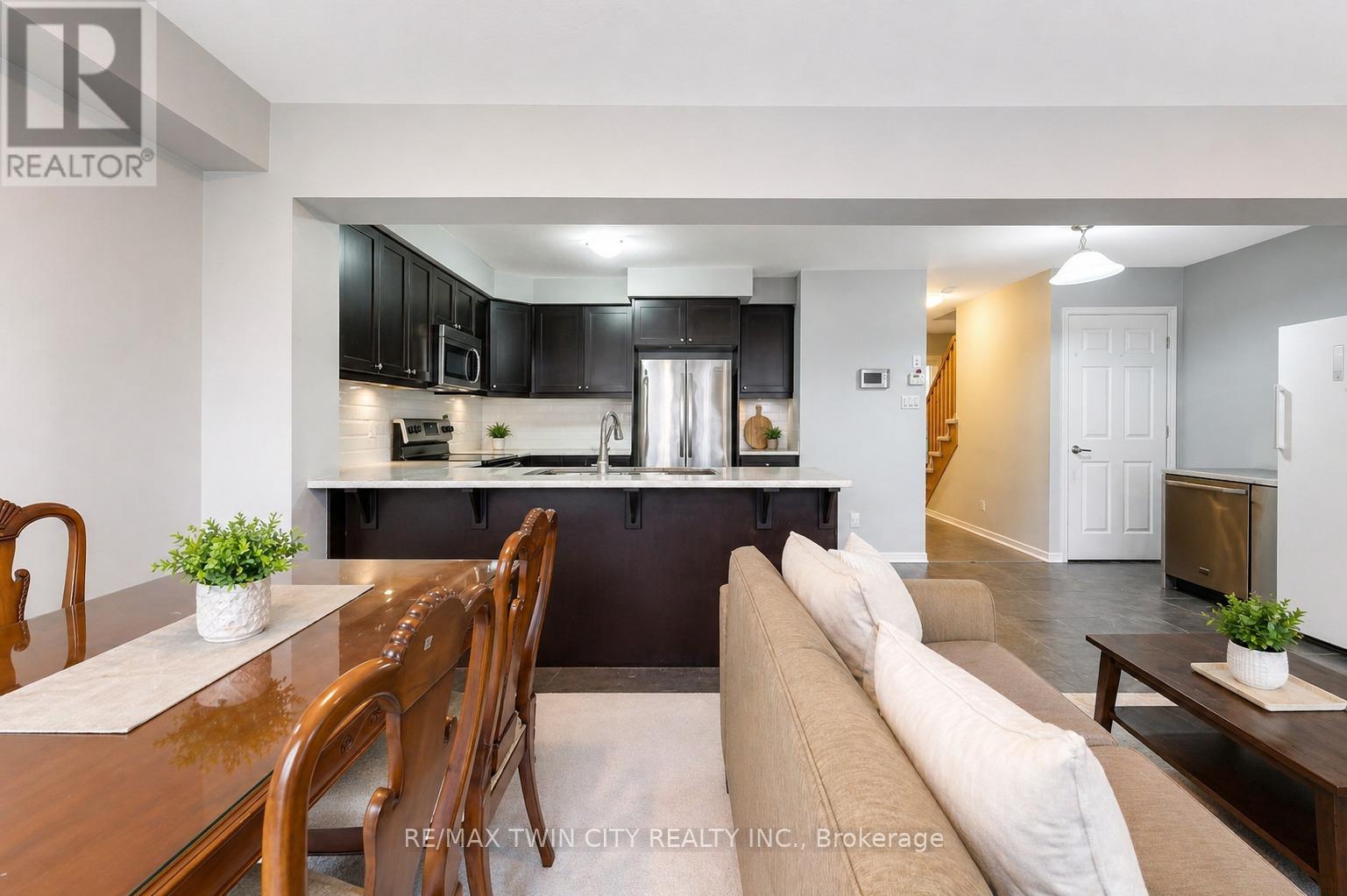 71 GLENVISTA DRIVE - 13