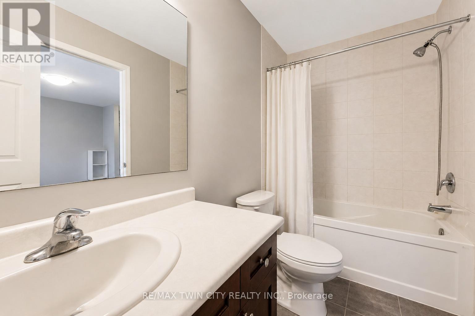 71 GLENVISTA DRIVE - 20
