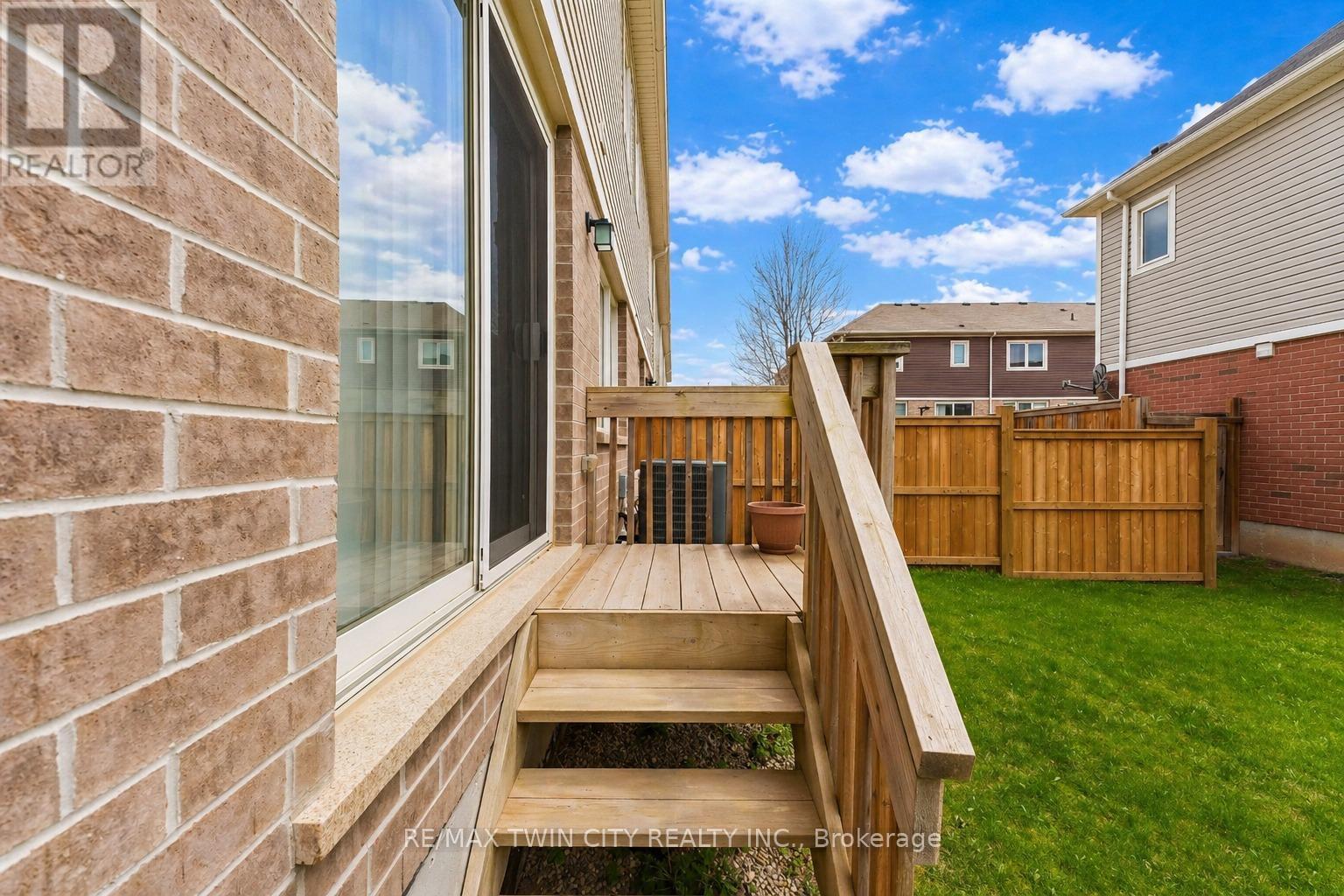 71 GLENVISTA DRIVE - 29