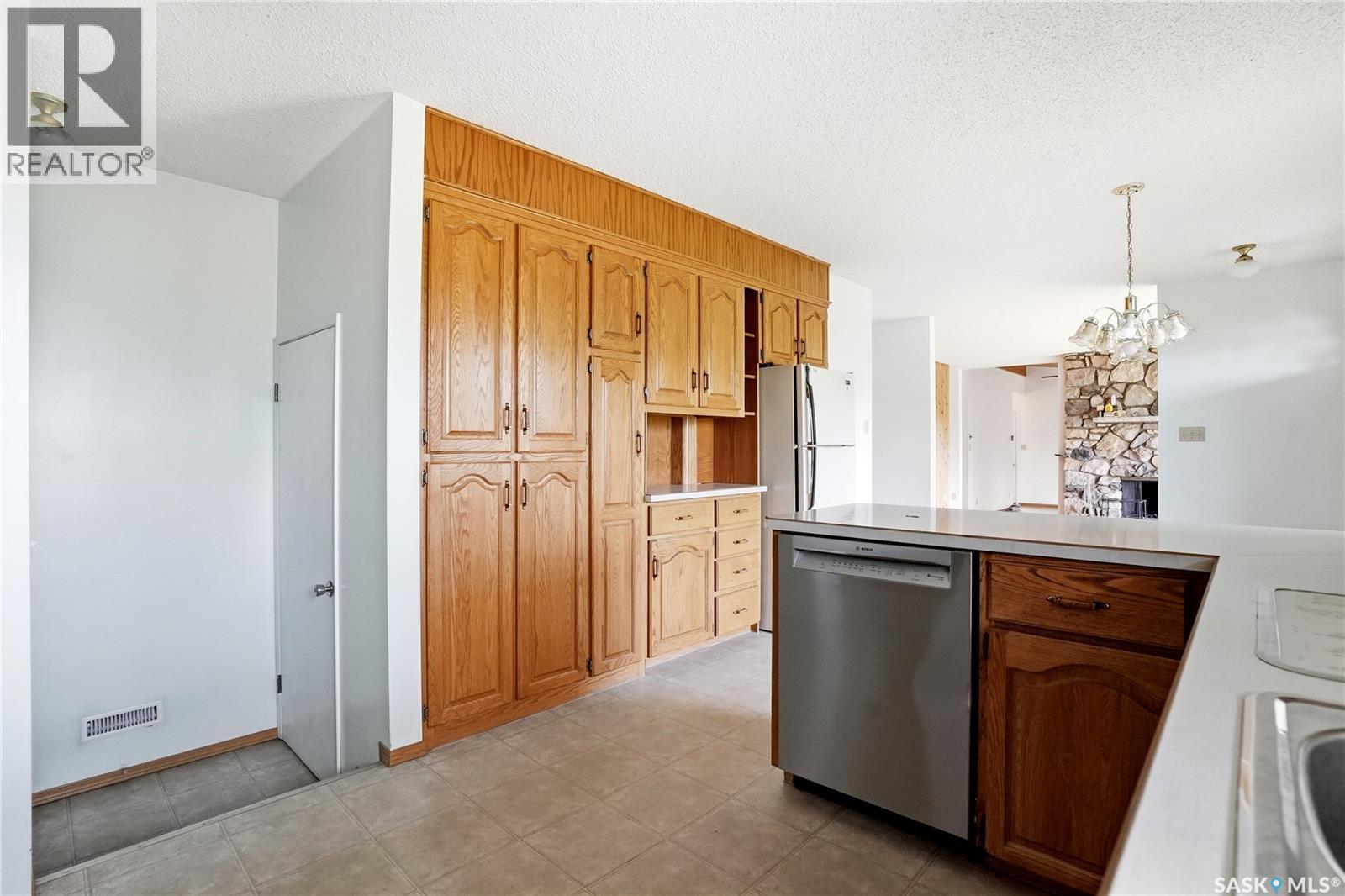(Martensville) Friesen Acreage - 31