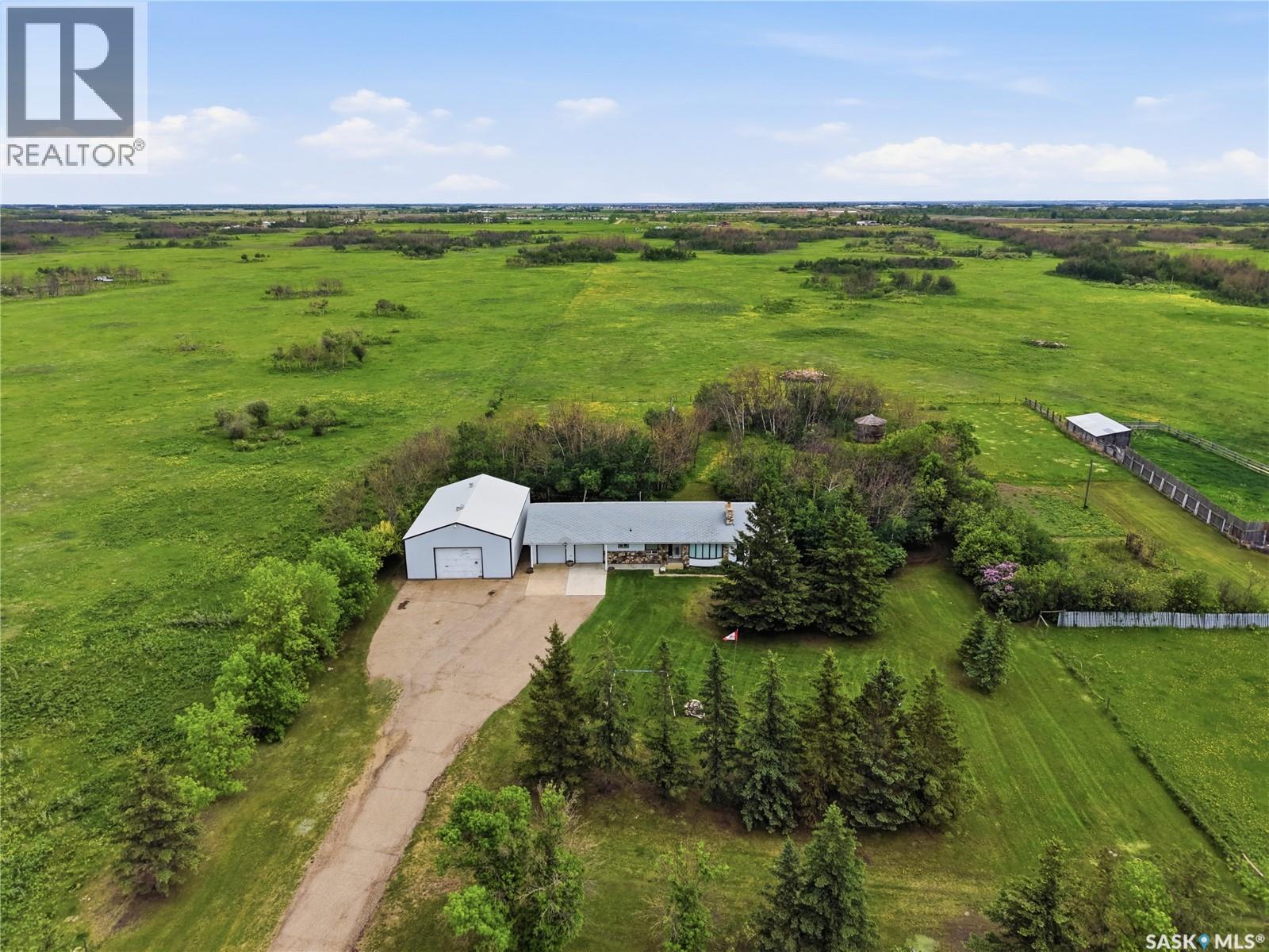 (Martensville) Friesen Acreage - 4
