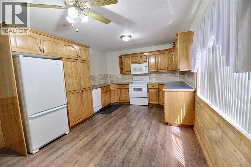 112004 Range Road 105 - 9