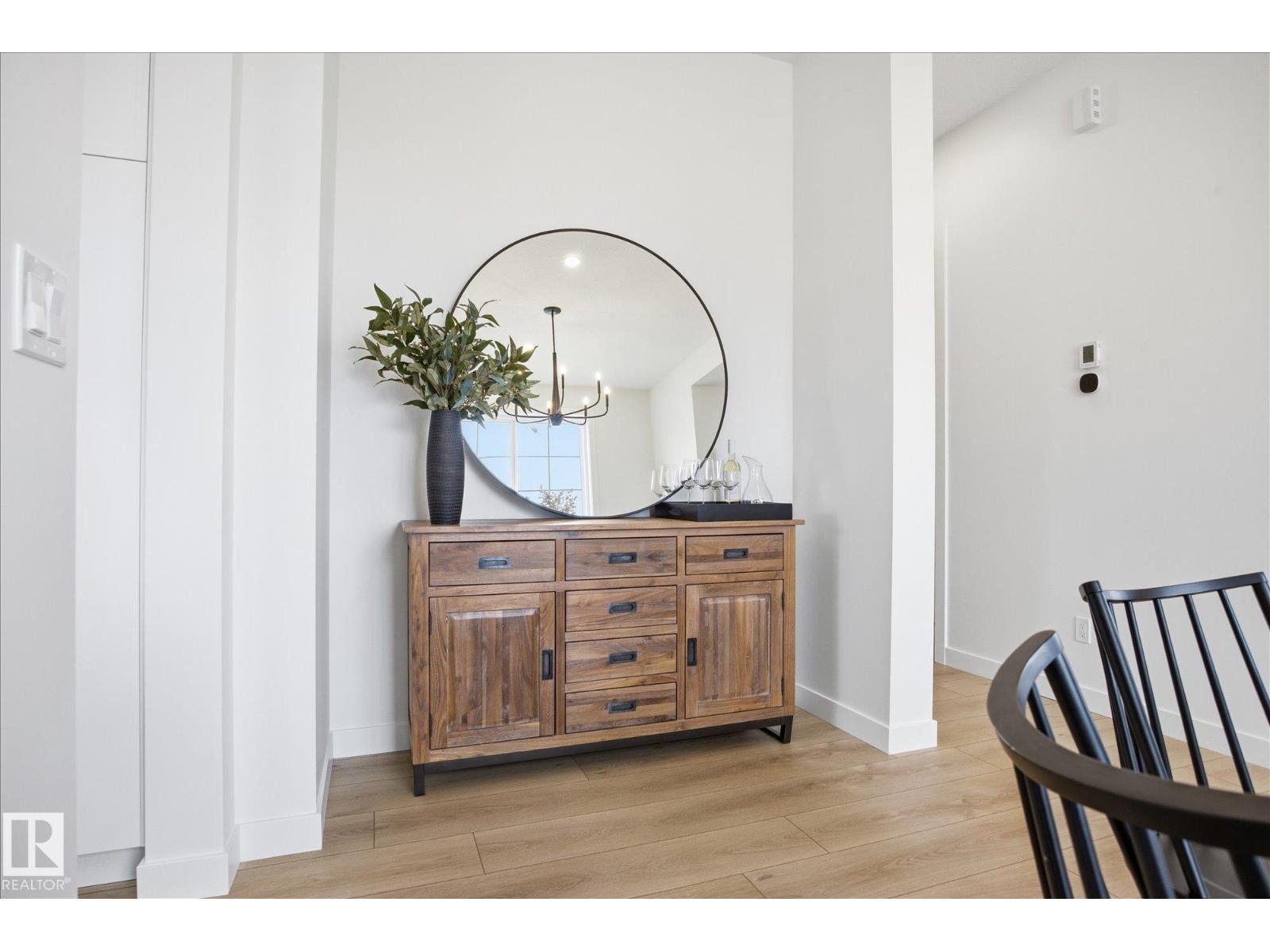 9703 68 AV NW - 12