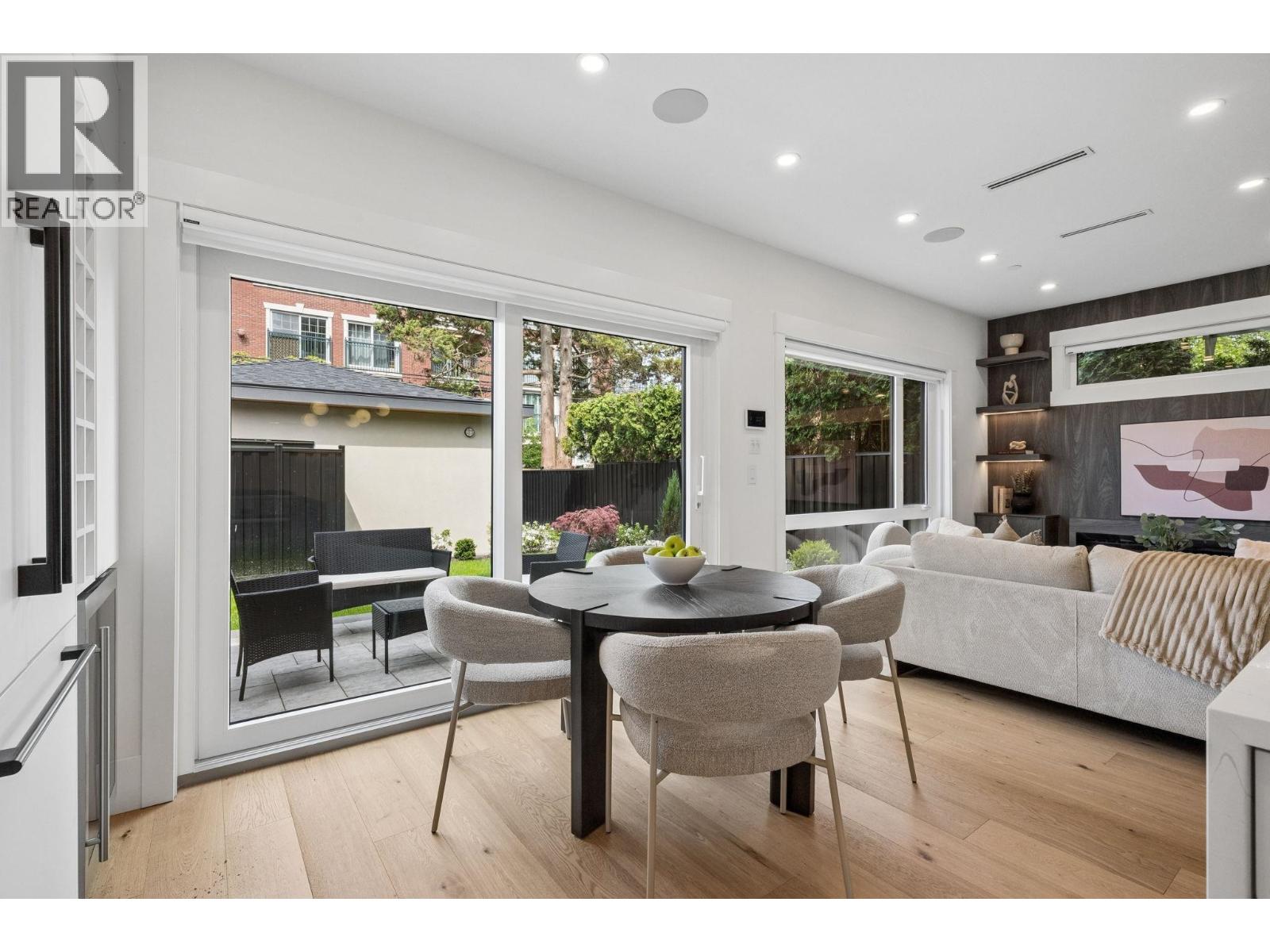 3 Bed, 4 Bath House for Sale in Vancouver – 2 4549 W 11TH AVENUE, Vancouver – MLS# R3144173 - Image 8
