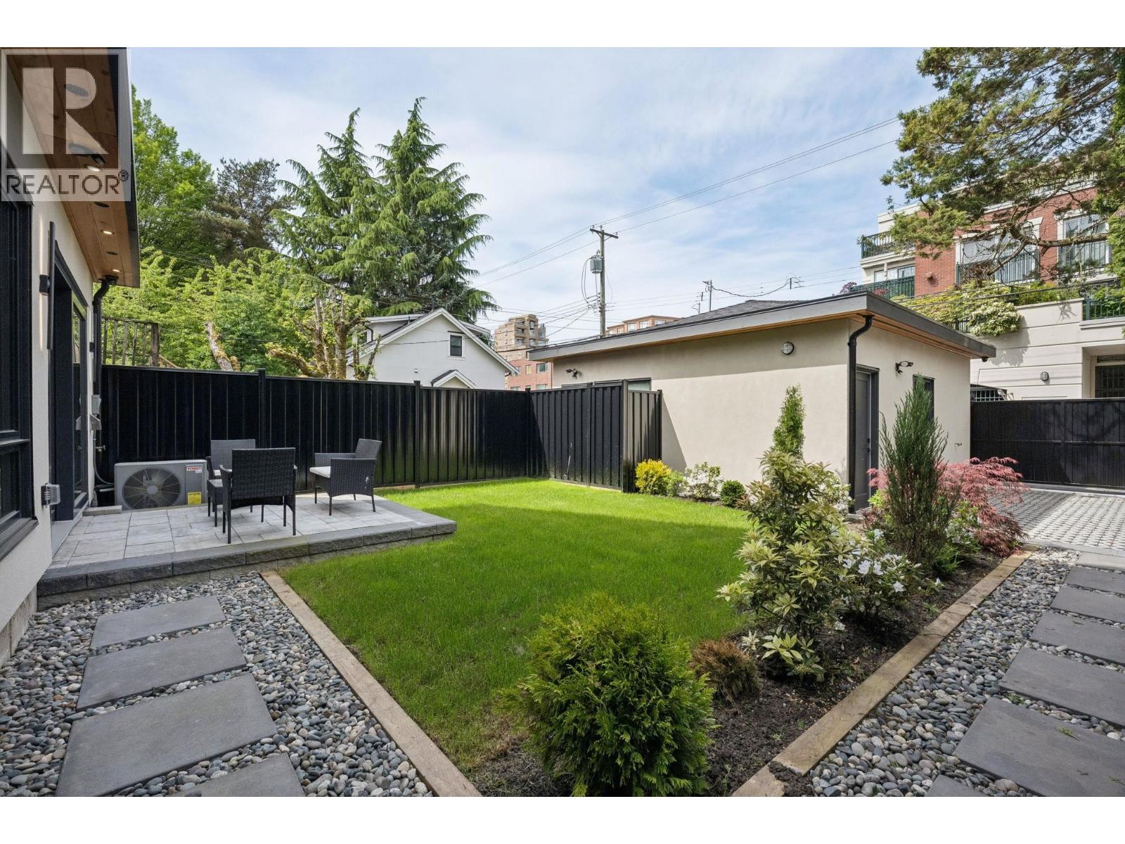 3 Bed, 4 Bath House for Sale in Vancouver – 2 4549 W 11TH AVENUE, Vancouver – MLS# R3144173 - Image 30