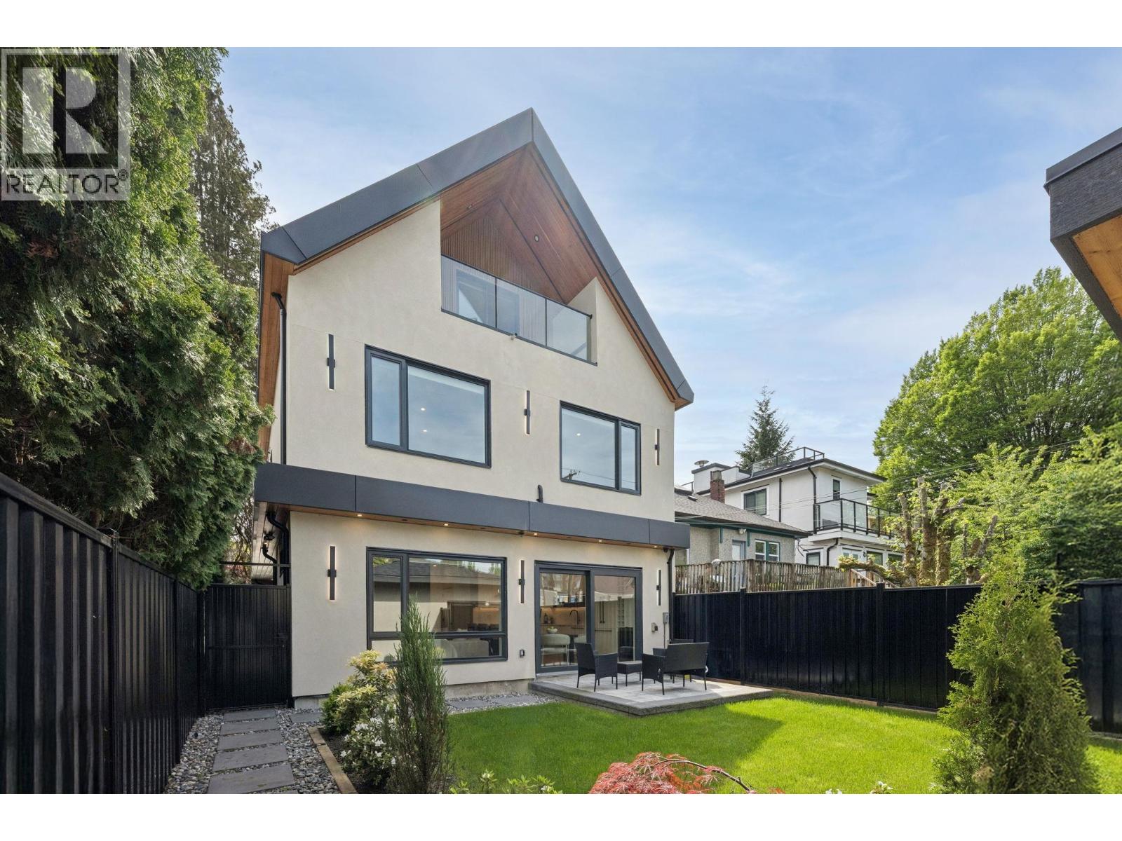 3 Bed, 4 Bath House for Sale in Vancouver – 2 4549 W 11TH AVENUE, Vancouver – MLS# R3144173 - Image 32