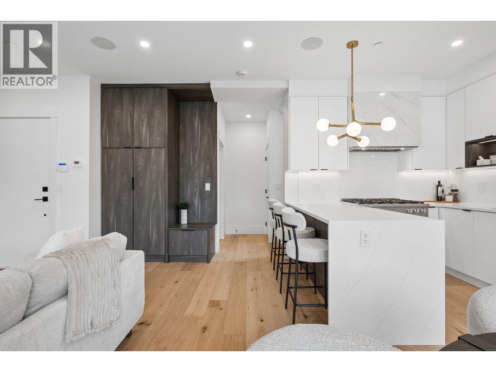 3 Bed, 4 Bath House for Sale in Vancouver – 2 4549 W 11TH AVENUE, Vancouver – MLS# R3144173 - Image 9