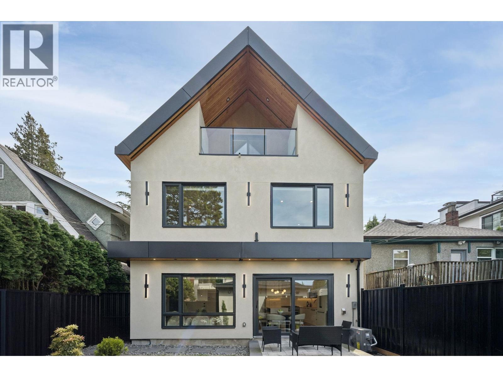 3 Bed, 4 Bath House for Sale in Vancouver – 2 4549 W 11TH AVENUE, Vancouver – MLS# R3144173 - Image 35