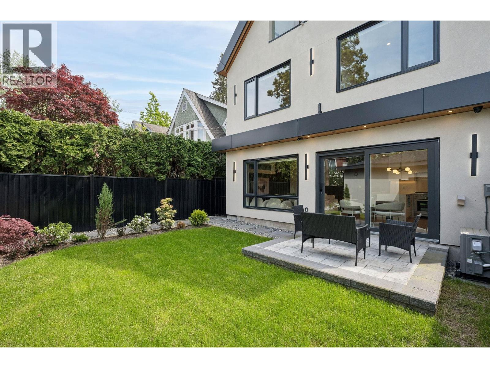 3 Bed, 4 Bath House for Sale in Vancouver – 2 4549 W 11TH AVENUE, Vancouver – MLS# R3144173 - Image 34