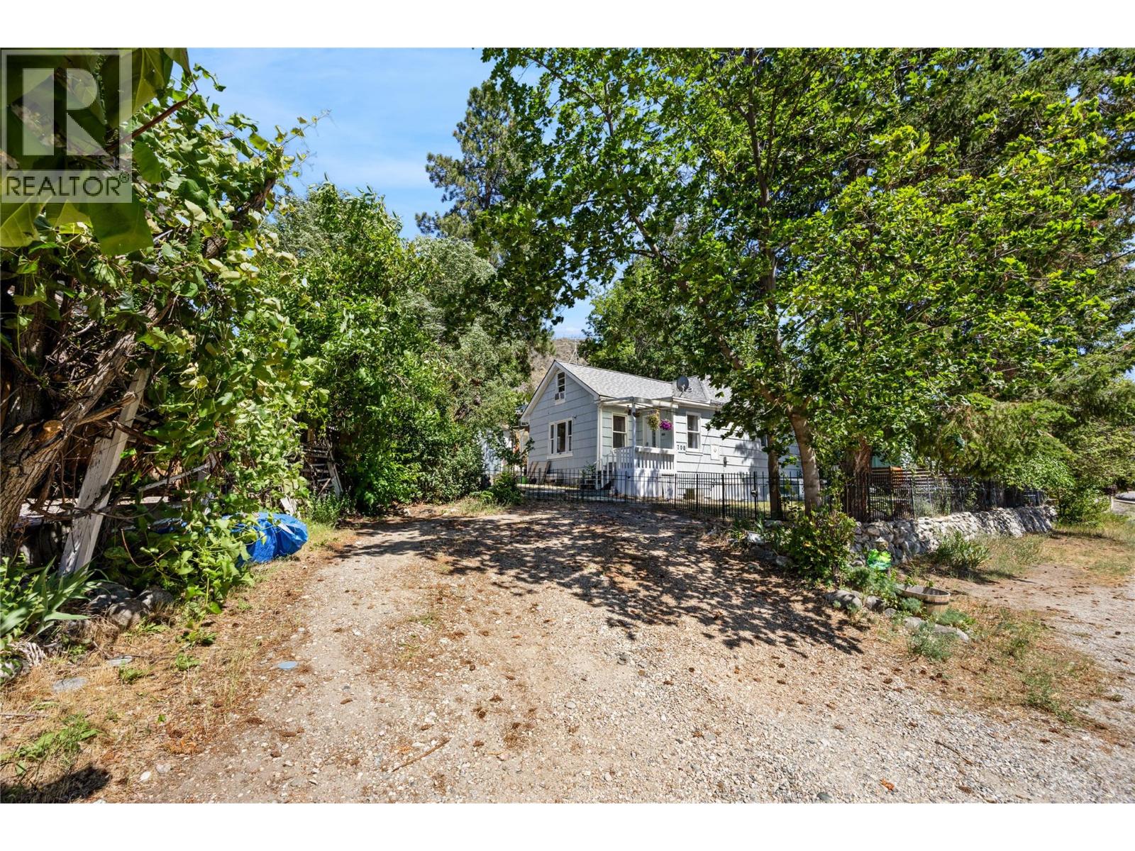 708 MOSLEY Place - 31