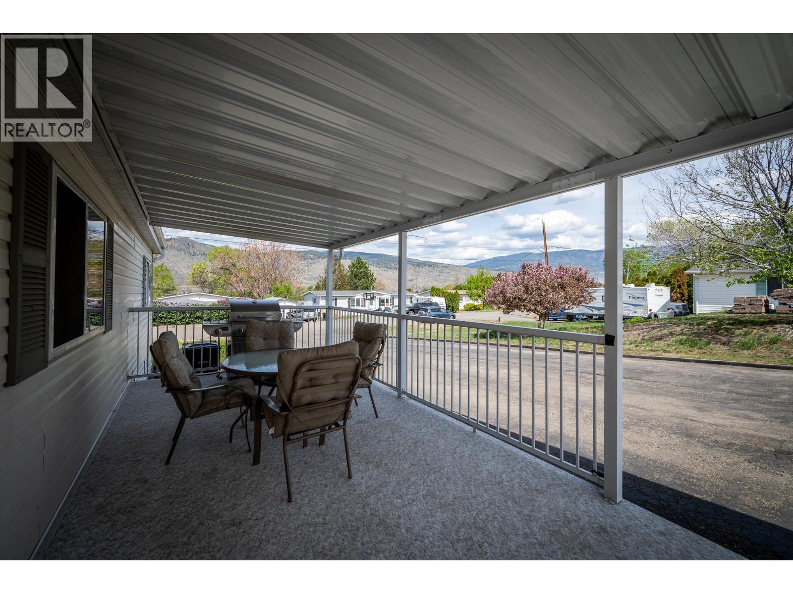 7070 Watson Drive E, Kamloops