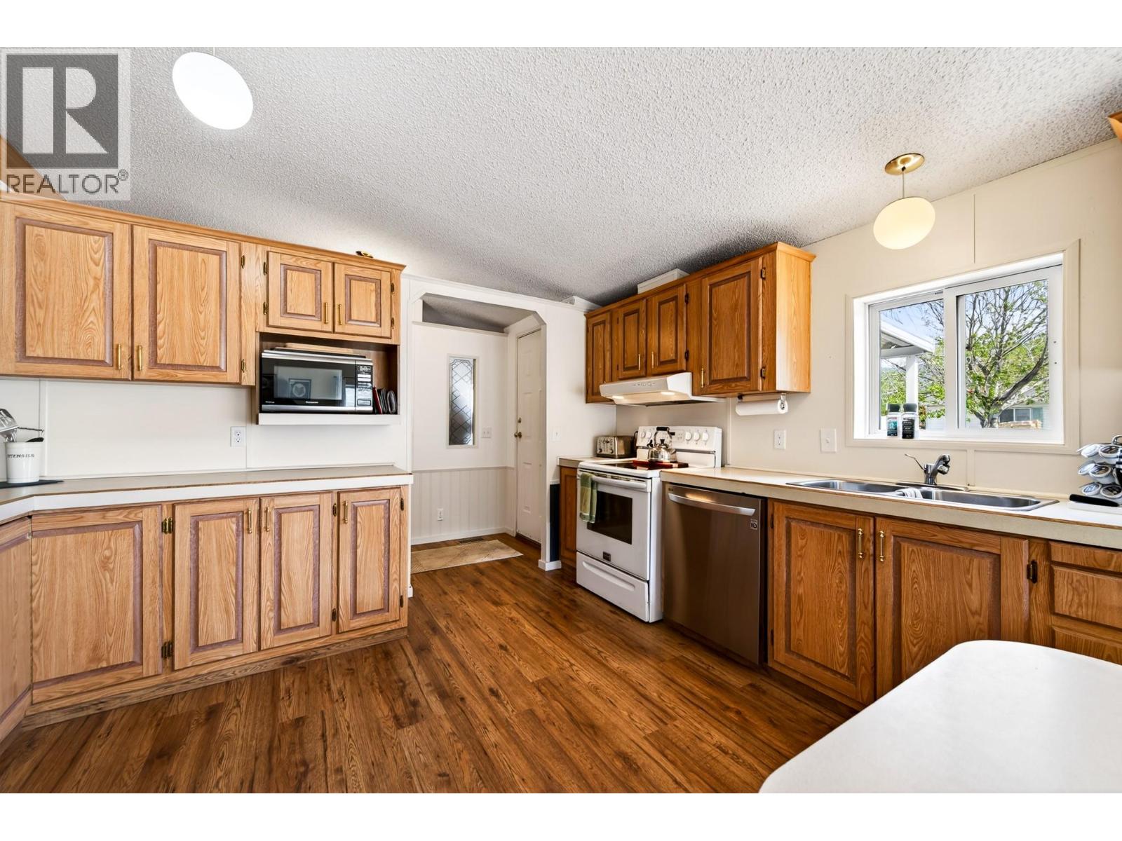 7070 Watson Drive E, Kamloops