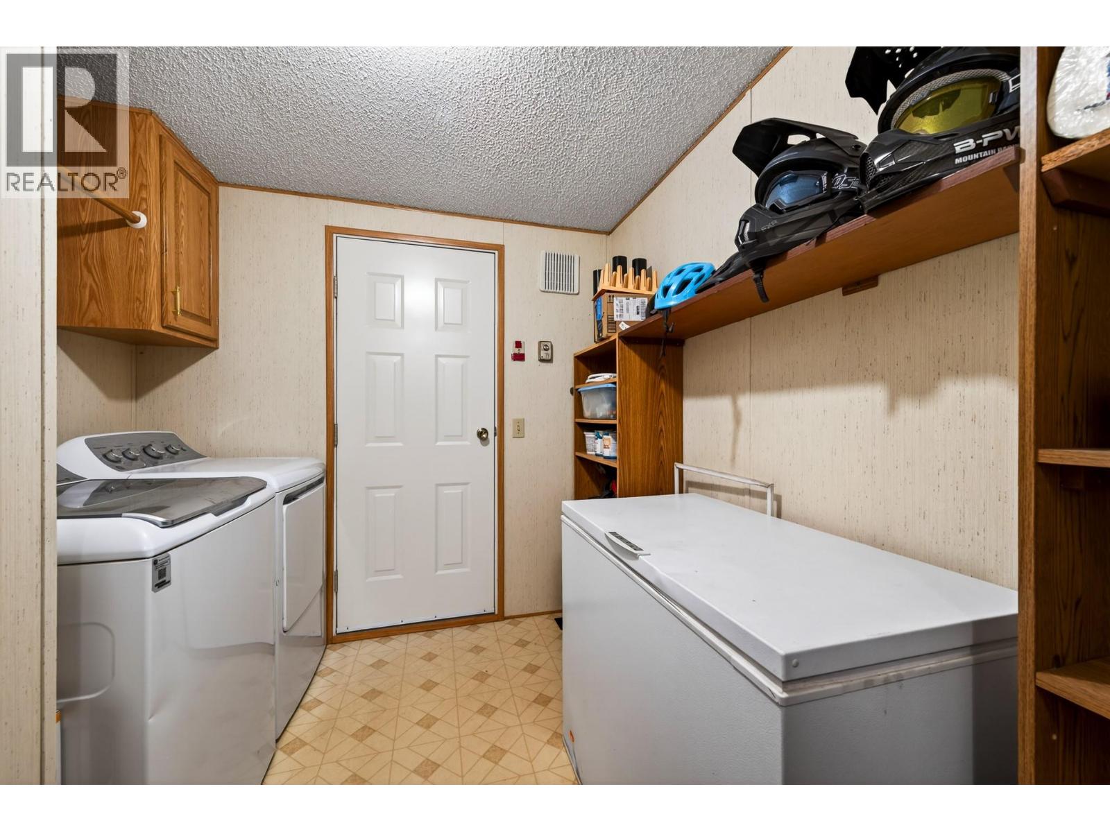 7070 Watson Drive E, Kamloops