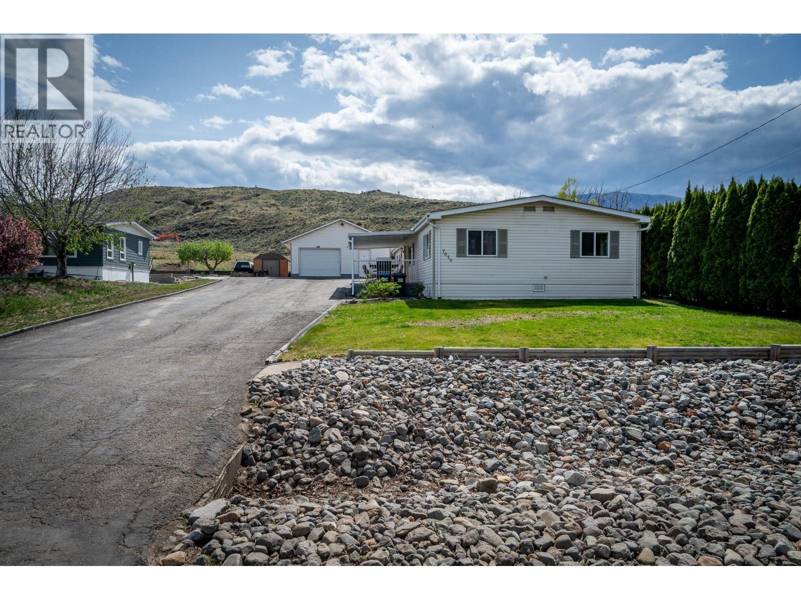 7070 Watson Drive E, Kamloops