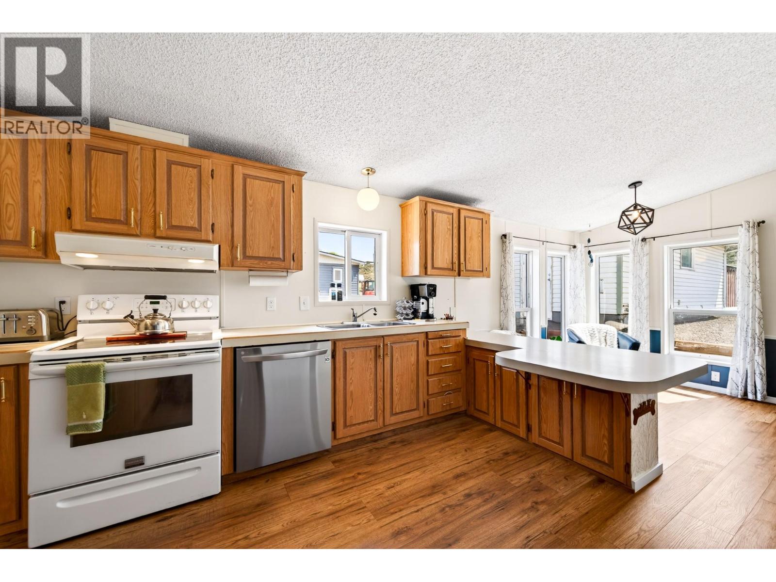 7070 Watson Drive E, Kamloops