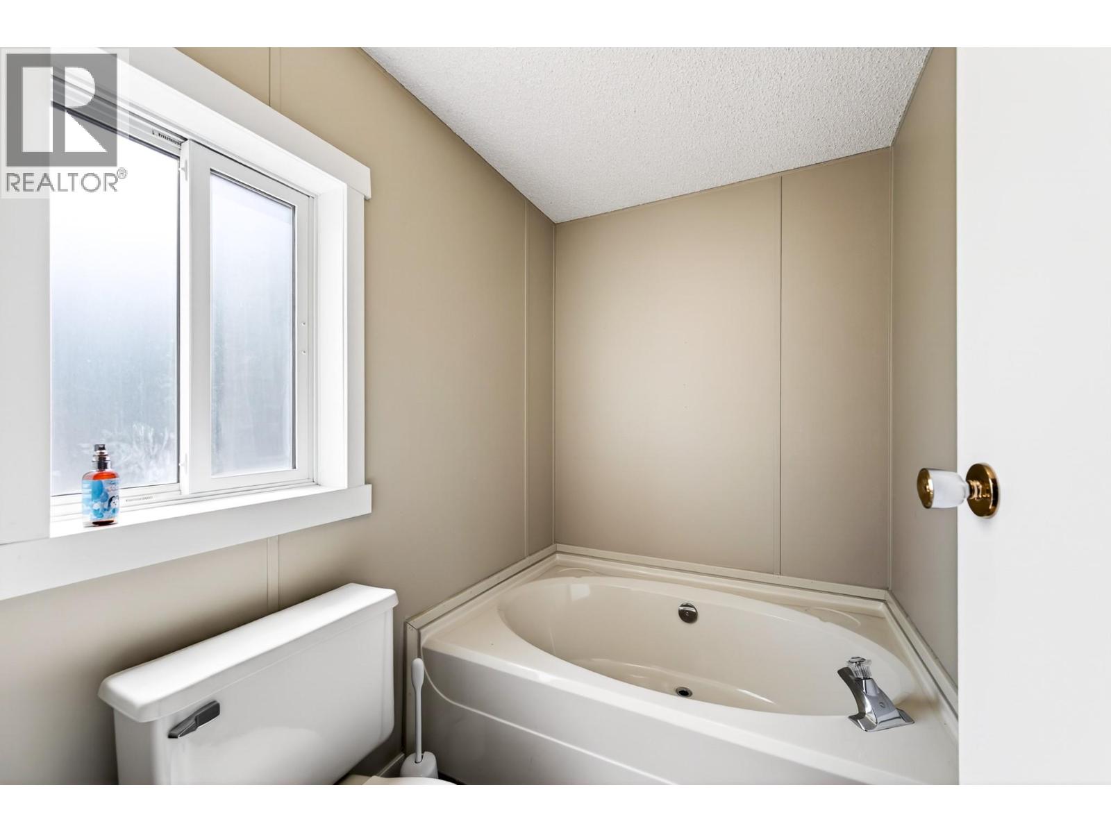 7070 Watson Drive E, Kamloops