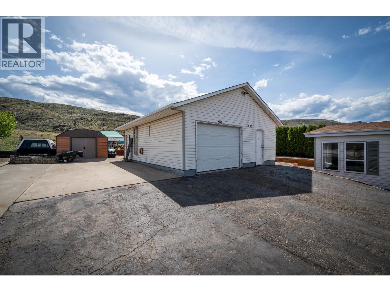 7070 Watson Drive E, Kamloops