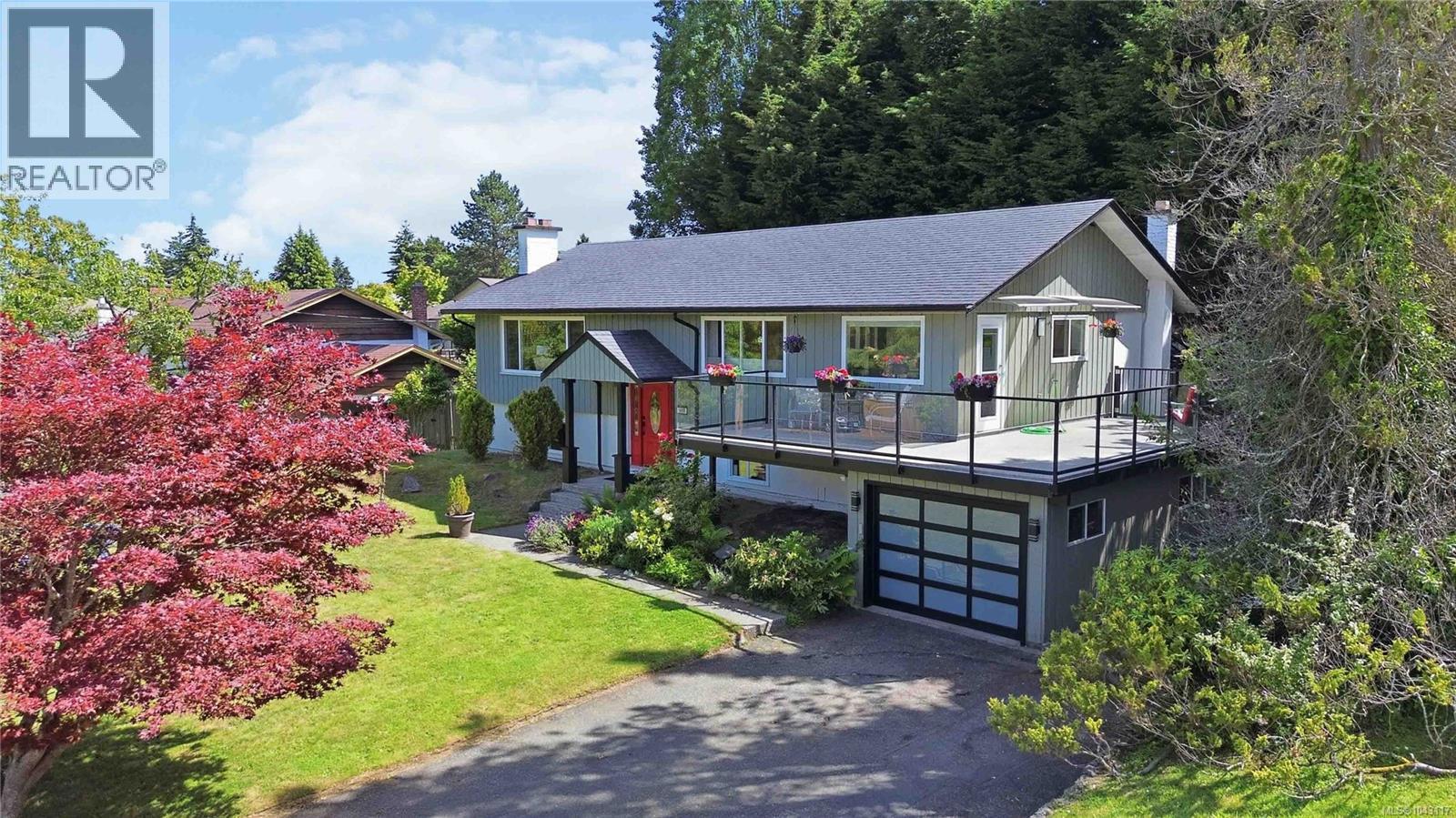 1909 Ferndale Rd - 1