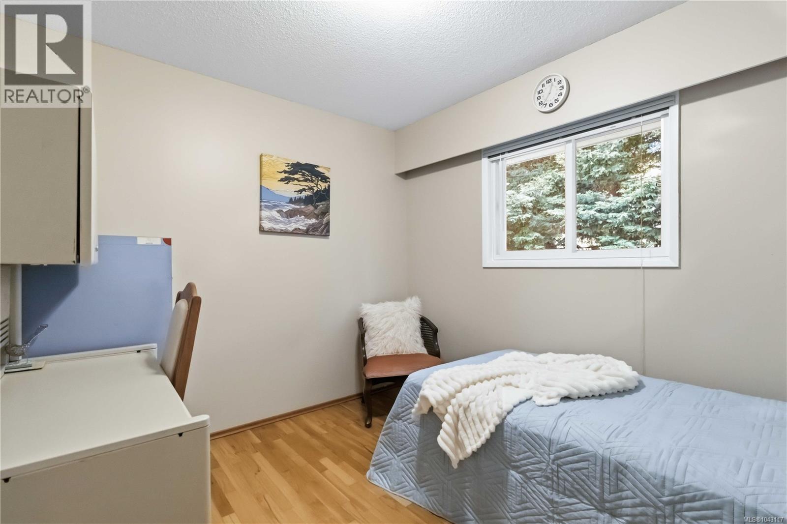 1909 Ferndale Rd - 26