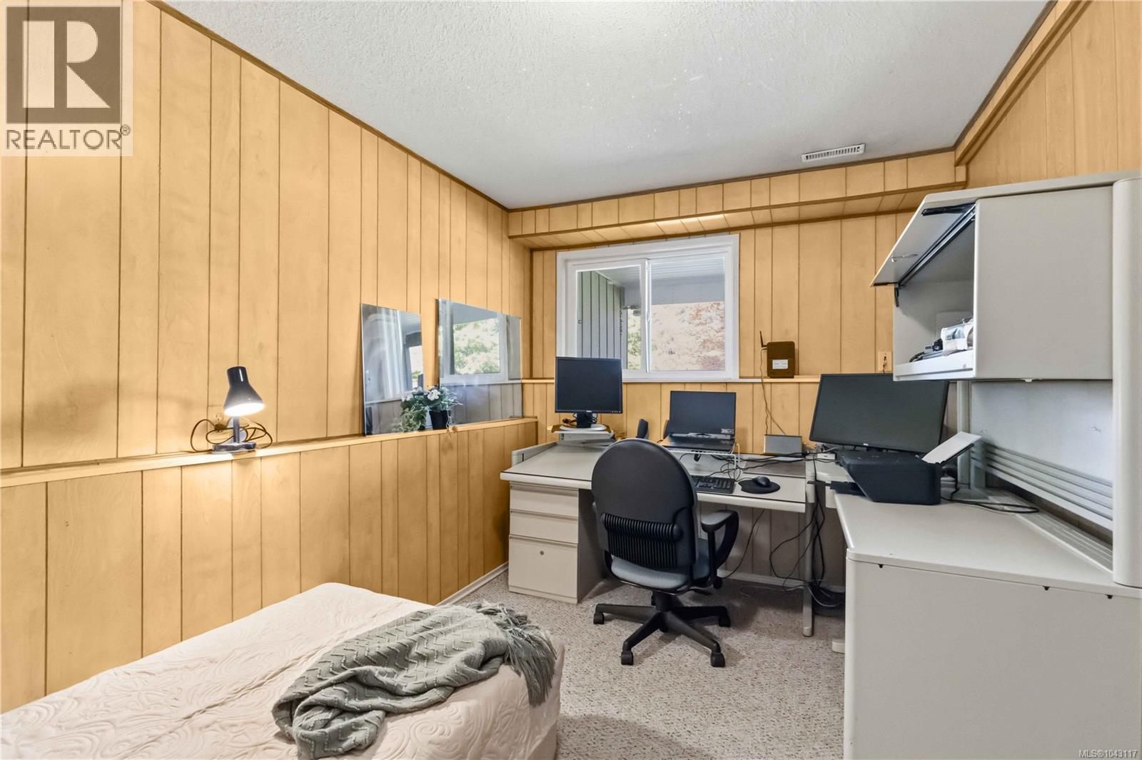 1909 Ferndale Rd - 34
