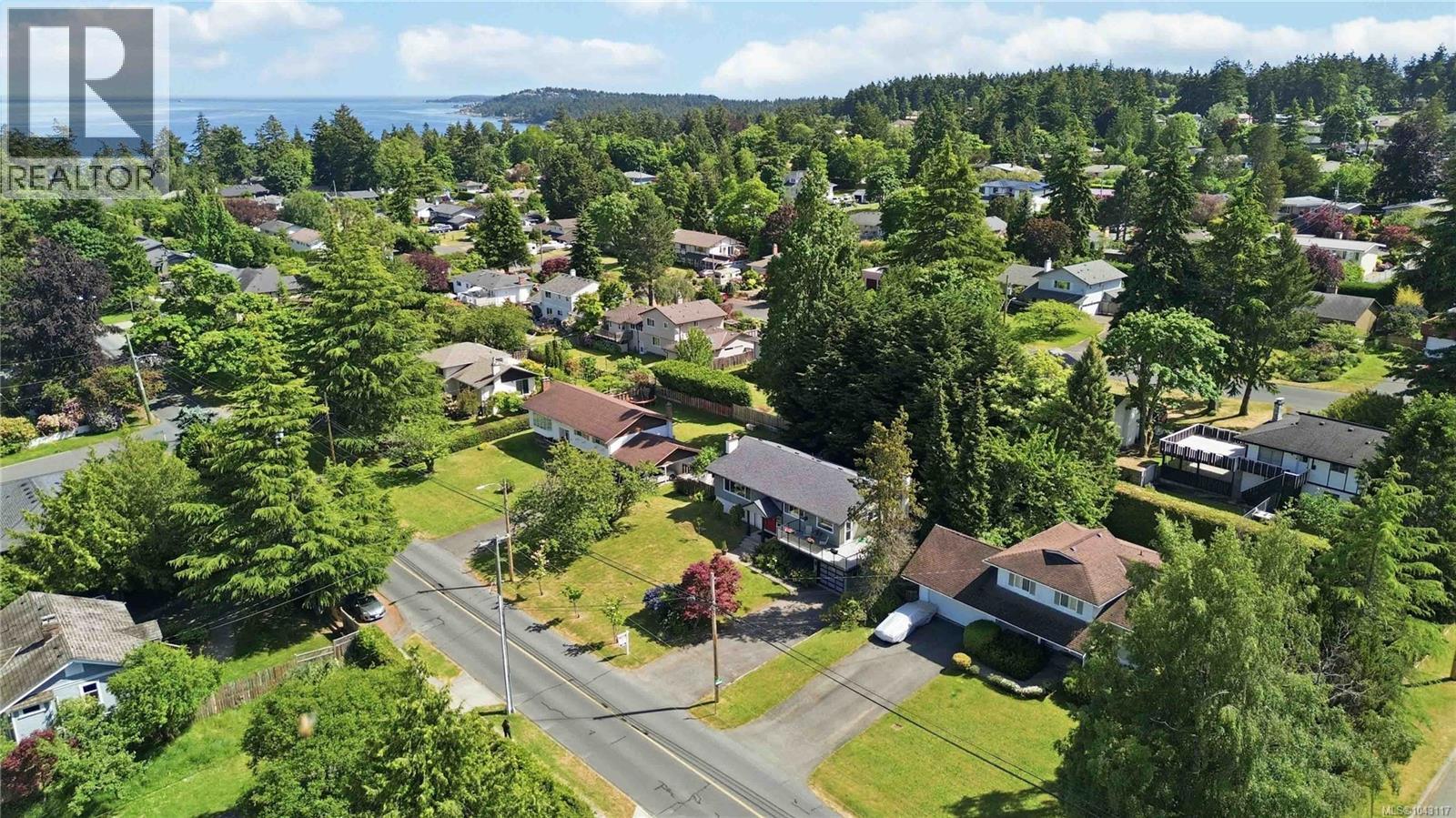 1909 Ferndale Rd - 57