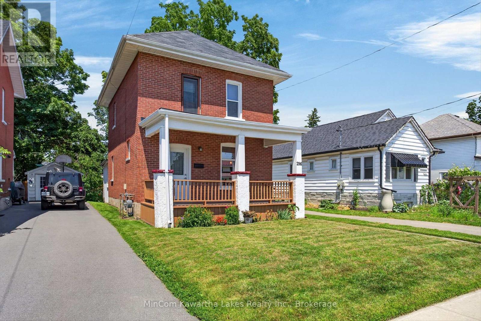 296 BRAIDWOOD AVENUE - 2