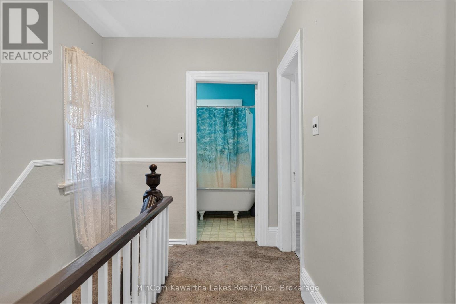 296 BRAIDWOOD AVENUE - 24