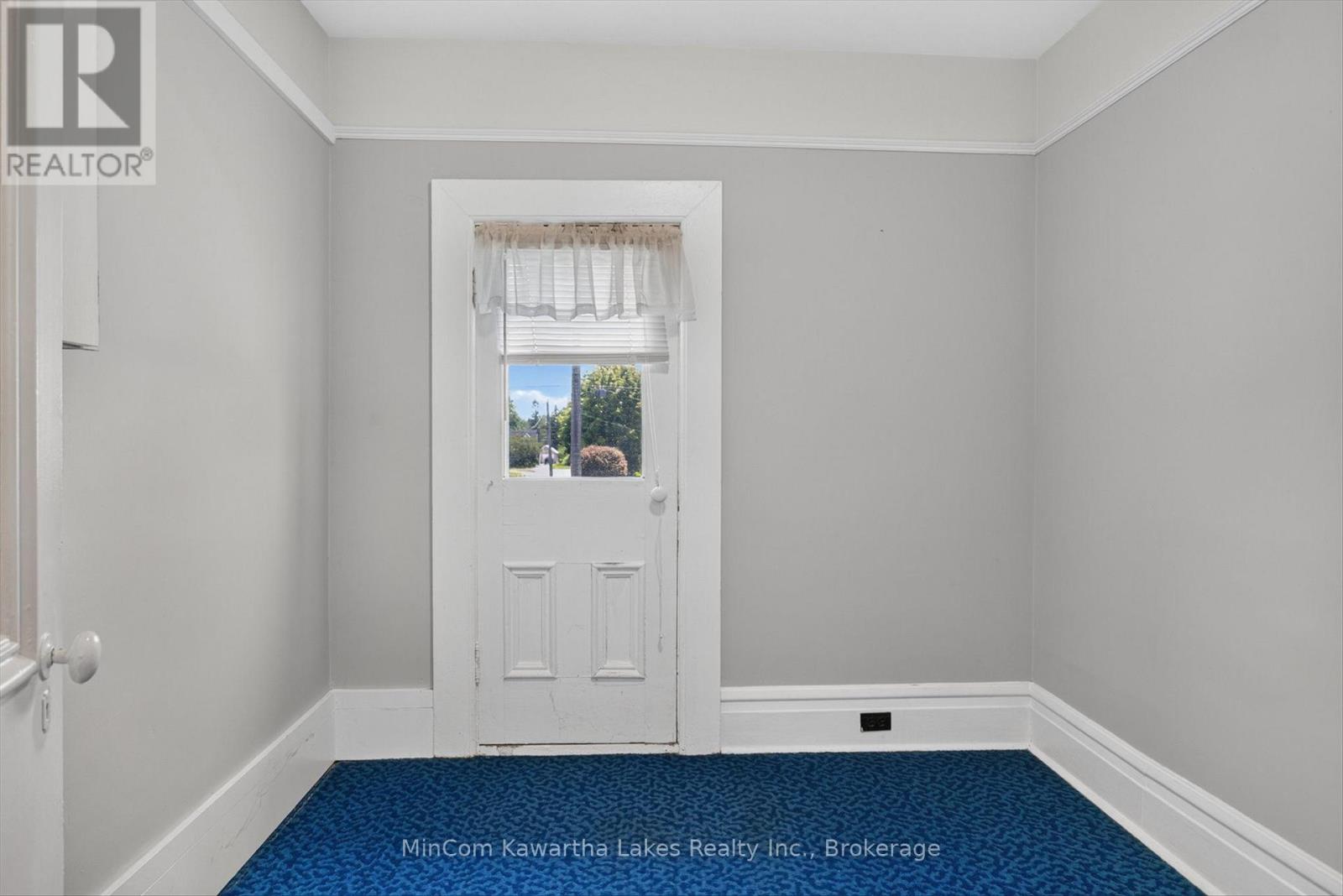 296 BRAIDWOOD AVENUE - 28