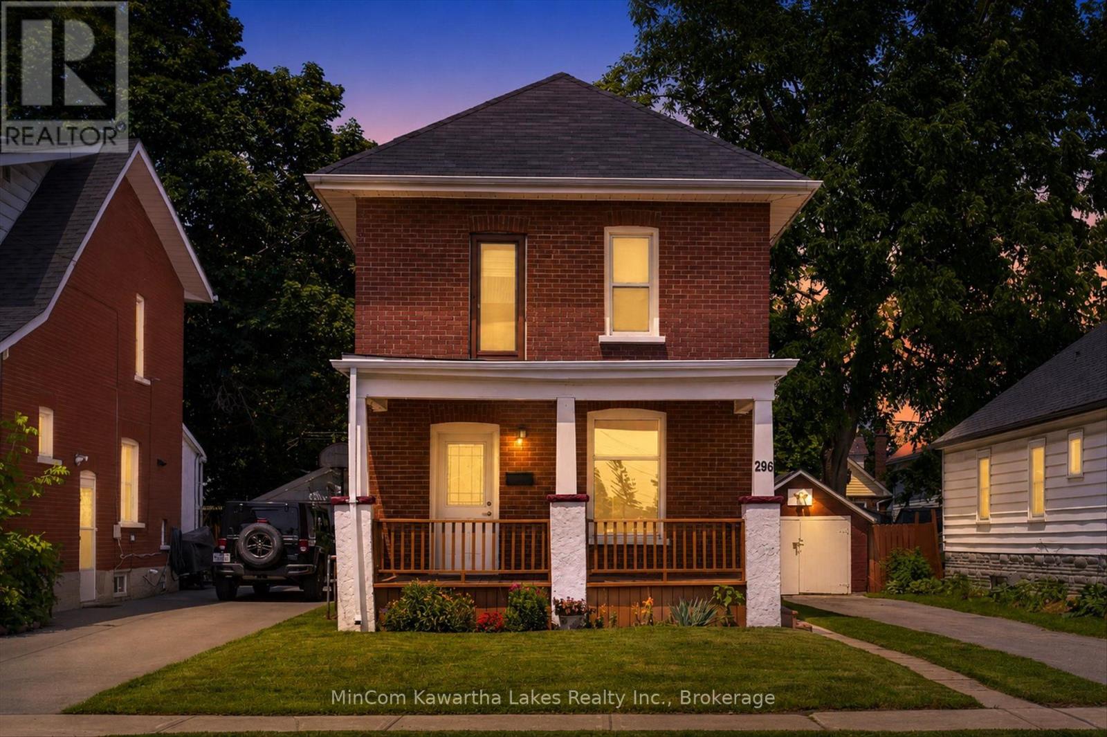 296 BRAIDWOOD AVENUE - 3