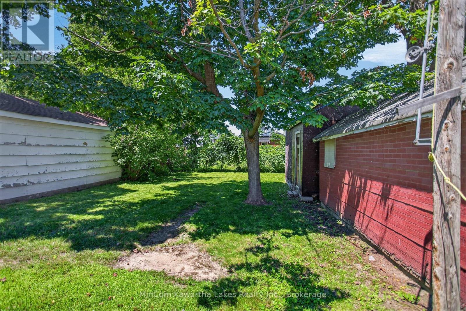 296 BRAIDWOOD AVENUE - 45