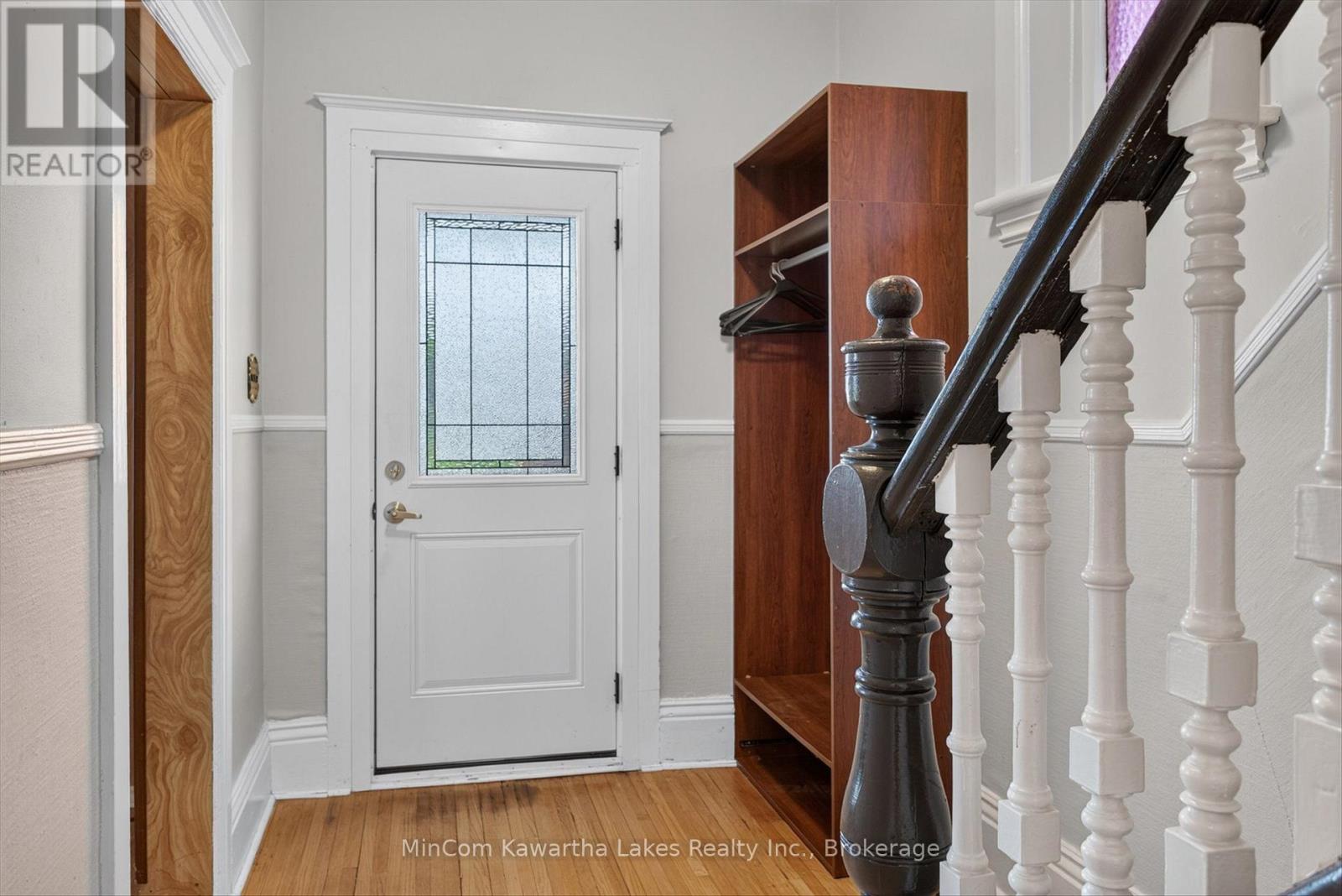 296 BRAIDWOOD AVENUE - 7