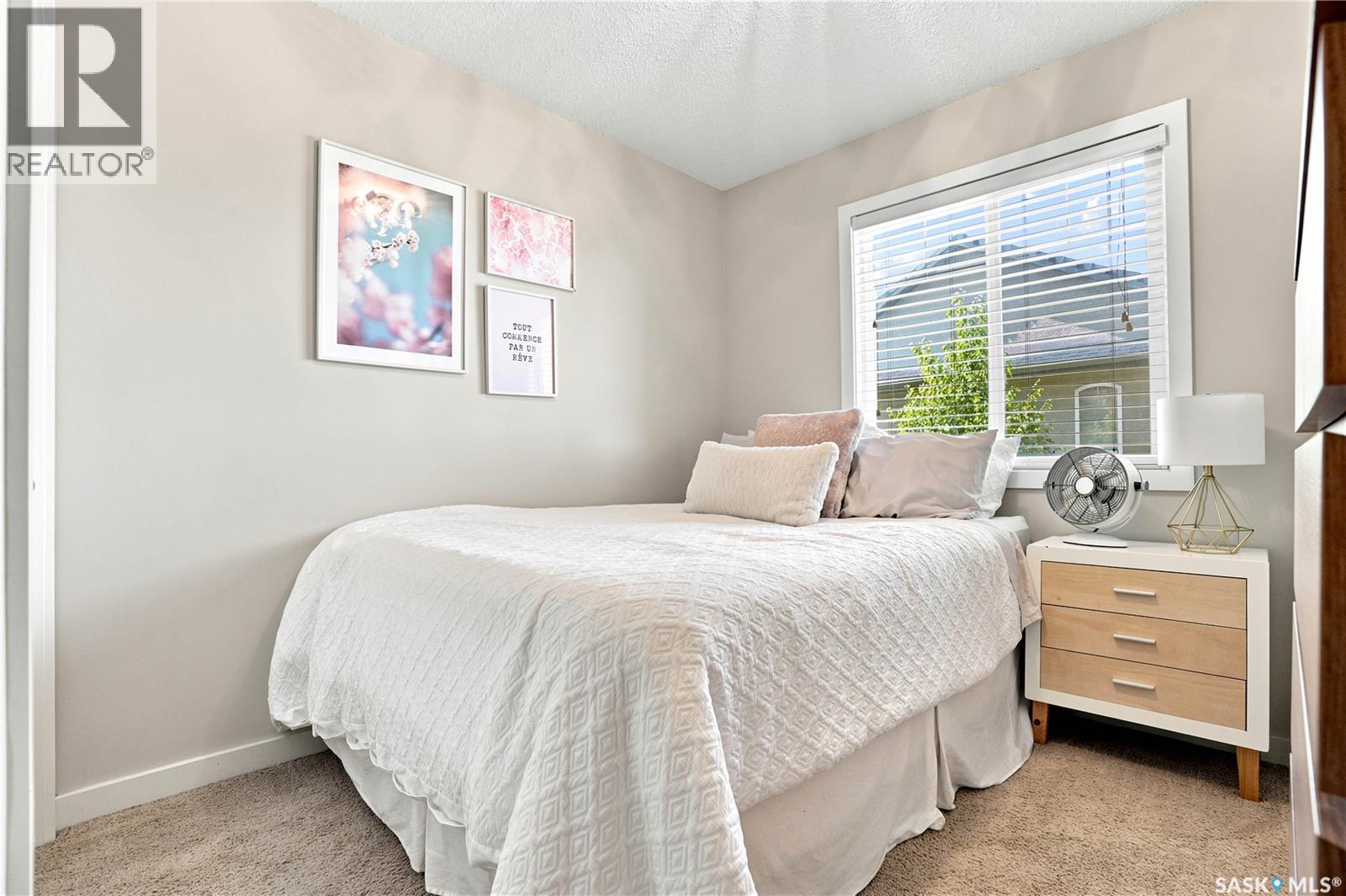 #163 135 Ashworth CRESCENT - 18