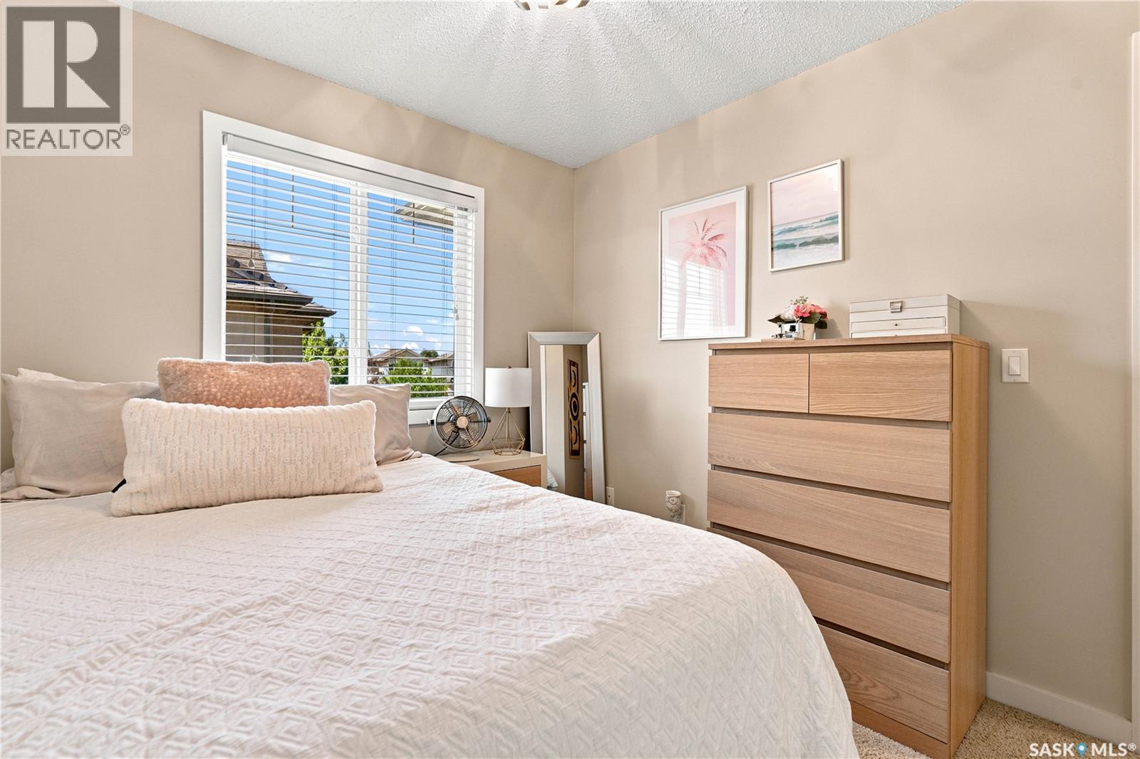 #163 135 Ashworth CRESCENT - 20