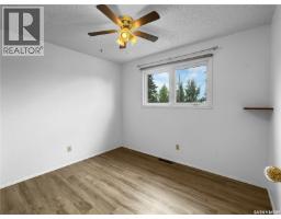 Bedroom - 207 3rd Avenue E, Scott, SK S0K4A0 Photo 9