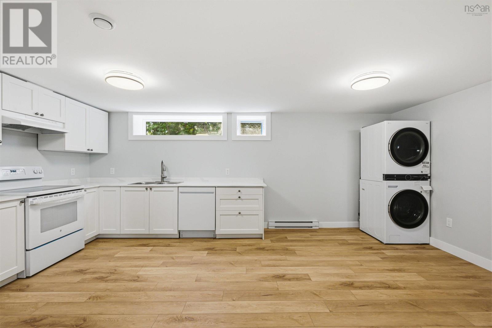 1A & 1B Auburn Avenue - Image 15