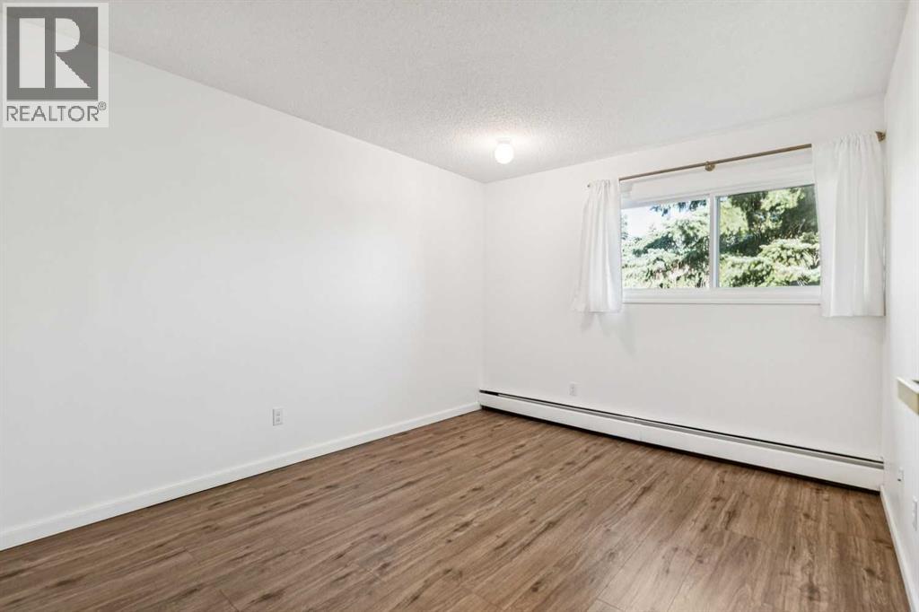 #54 366 94 Avenue SE - 20