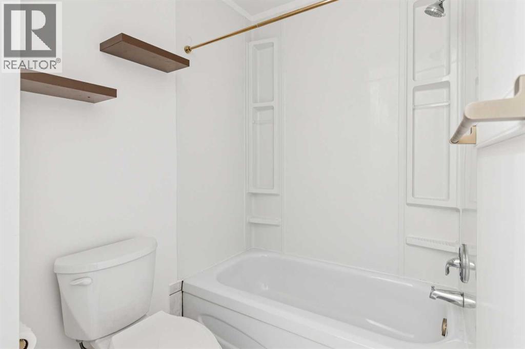 #54 366 94 Avenue SE - 25