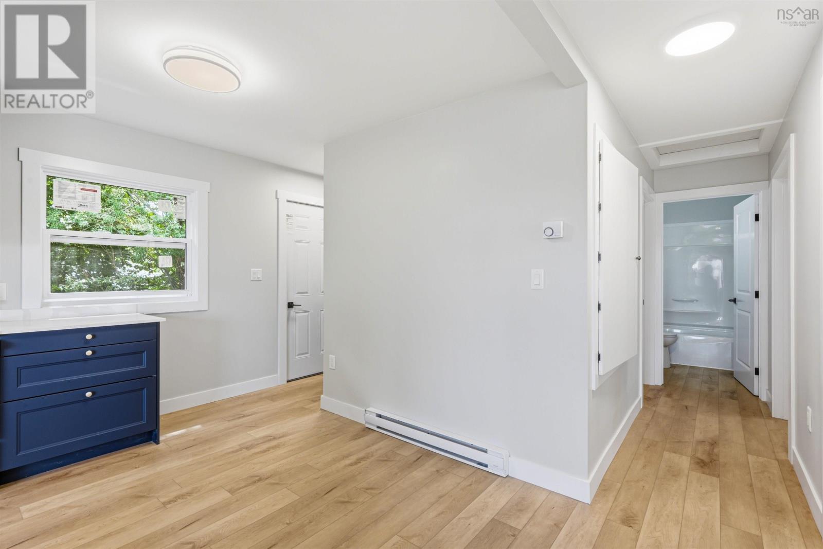 1A & 1B Auburn Avenue - Image 41