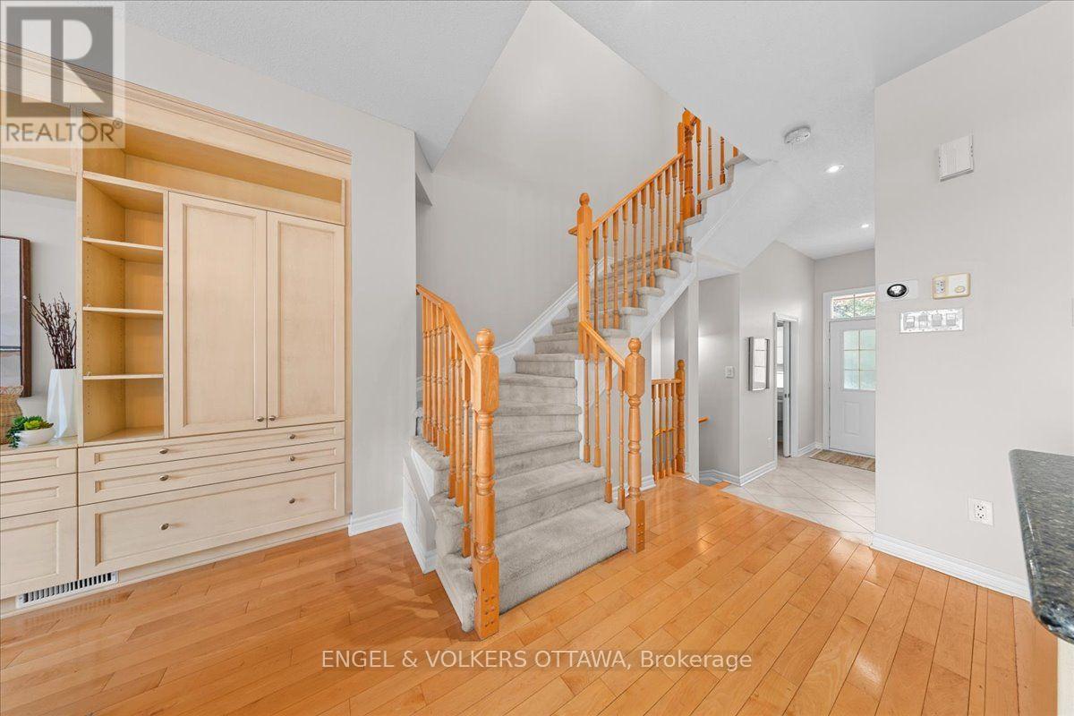 104 JERSEY TEA CIRCLE, Ottawa. Luxury613. By Peter Sagos - Image 20