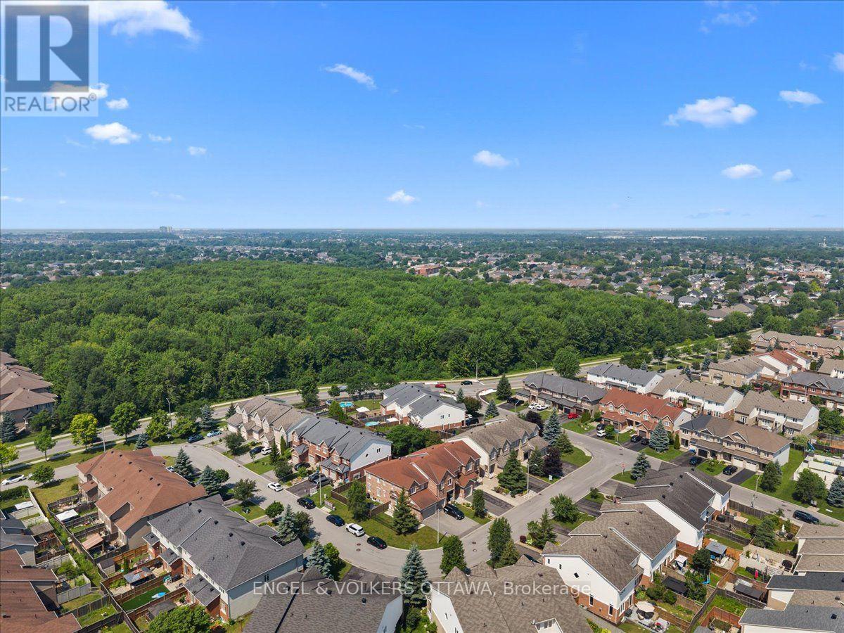 104 JERSEY TEA CIRCLE, Ottawa. Luxury613. By Peter Sagos - Image 42