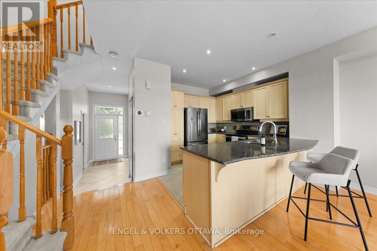 104 JERSEY TEA CIRCLE, Ottawa. Luxury613. By Peter Sagos - Image 8