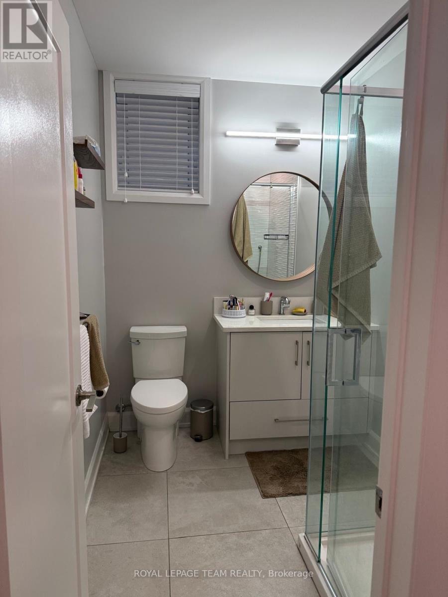 B – 65 CHESTNUT STREET W, Ottawa. Luxury613. By Peter Sagos - Image 10