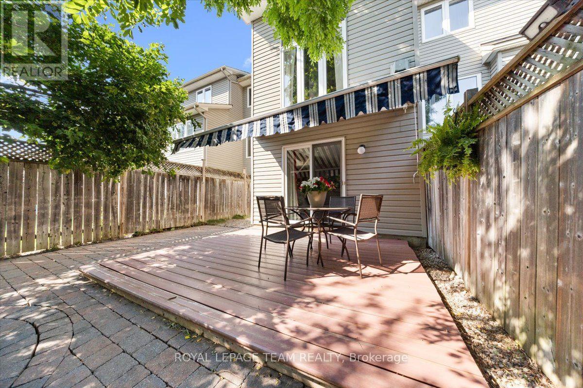 40 SADDLESMITH CIRCLE, Ottawa. Luxury613. By Peter Sagos - Image 33