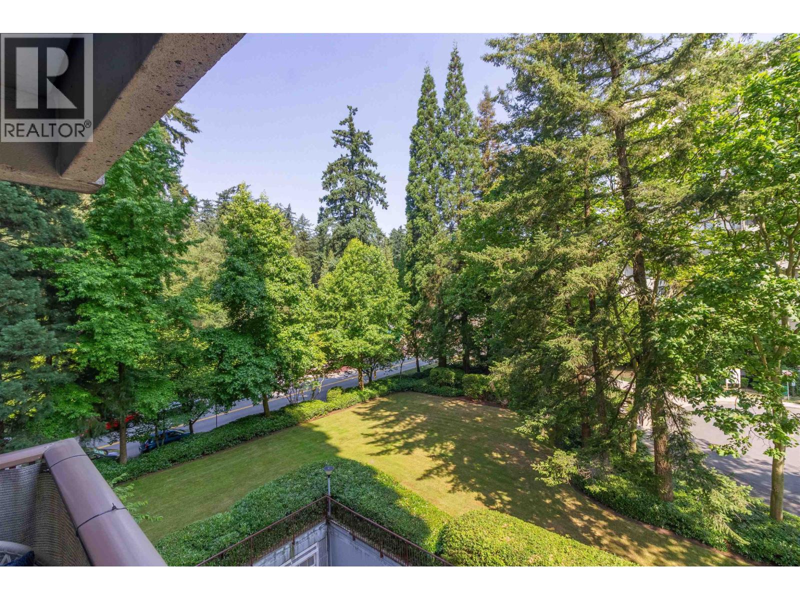 2 Bed, 2 Bath Apartment for Sale in Burnaby – 402 4134 MAYWOOD STREET, Burnaby – MLS# R3146126 - Image 23