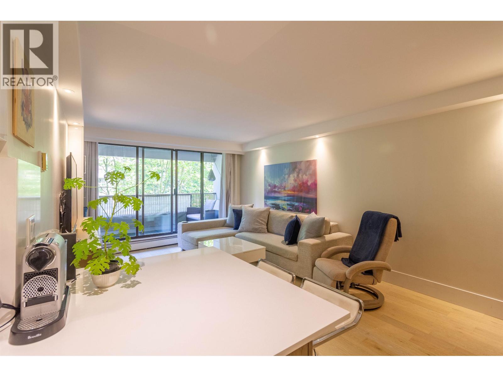 2 Bed, 2 Bath Apartment for Sale in Burnaby – 402 4134 MAYWOOD STREET, Burnaby – MLS# R3146126 - Image 9