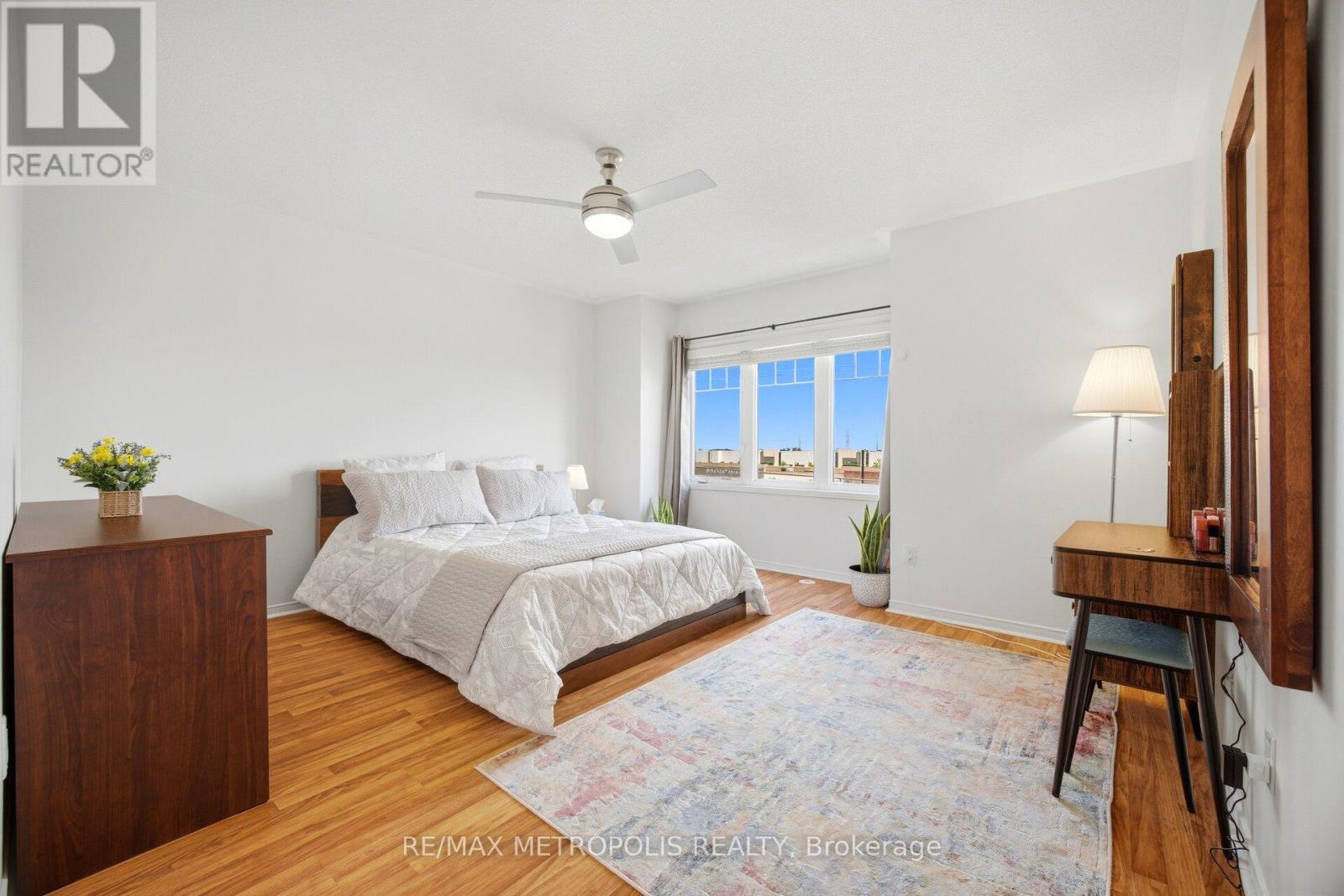 #17 3975 EGLINTON AVENUE W - 24