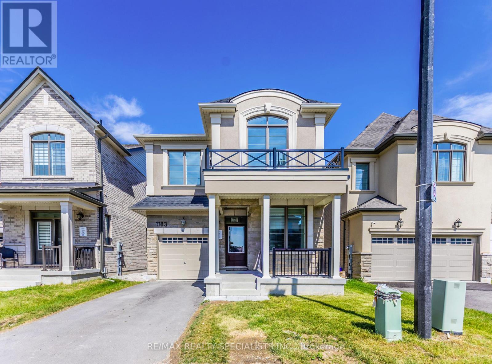 1183 STACEY CRESCENT - 2