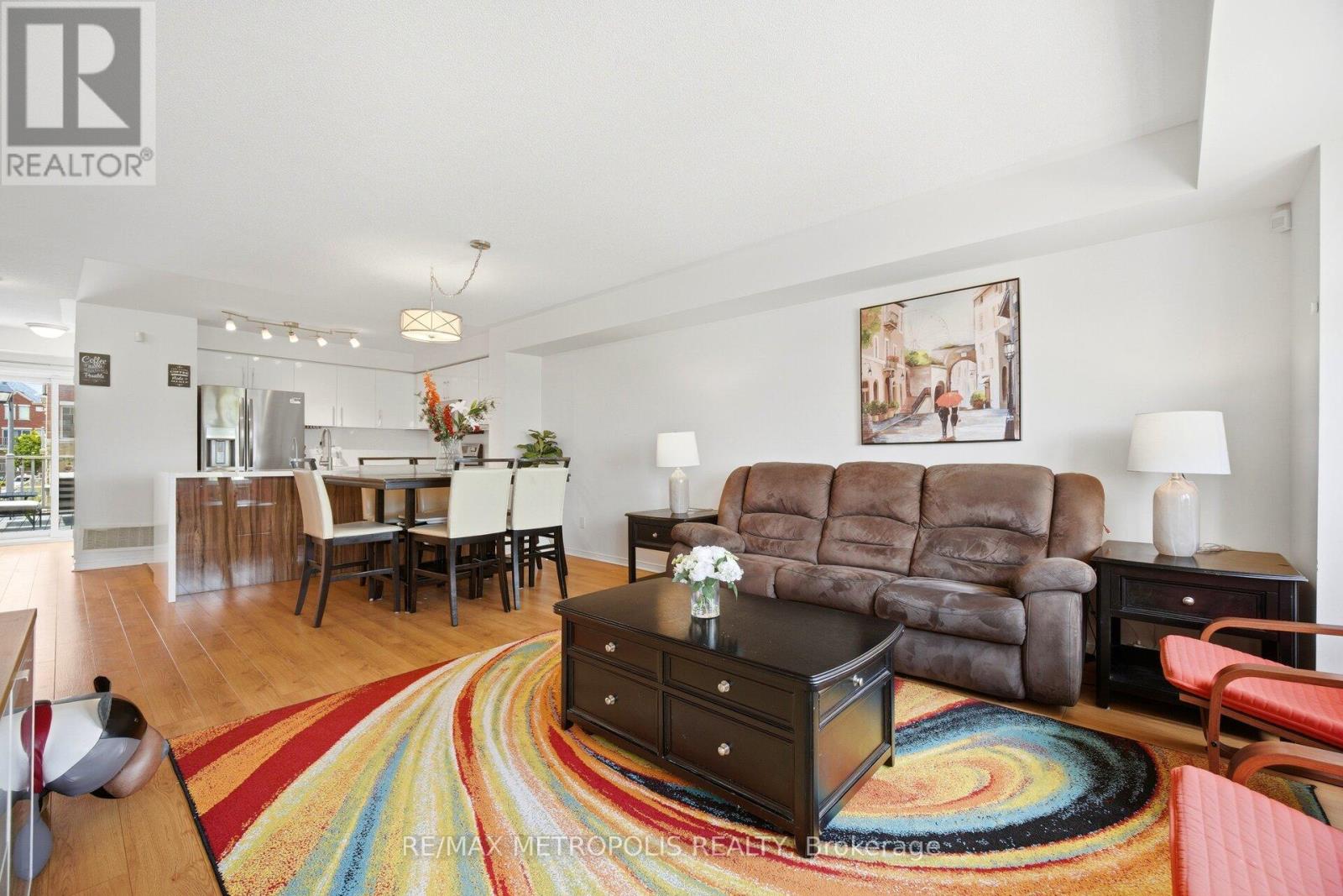 #17 3975 EGLINTON AVENUE W - 10